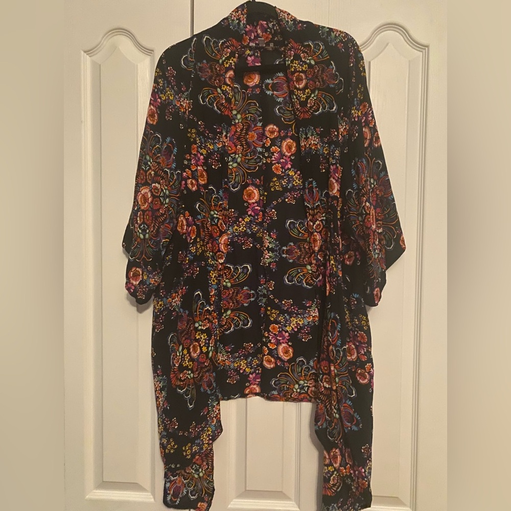 Patrons of Peace Black Floral Kimono Top